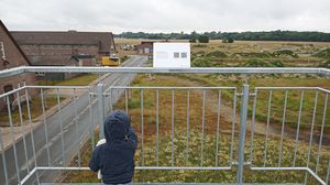 Blick vom Aussichtsturm auf den Fliegerhorst