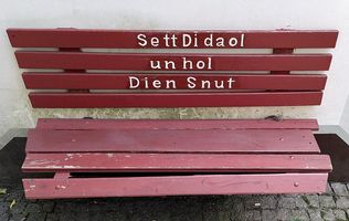 Bank im Nikolaigang Oldenburg