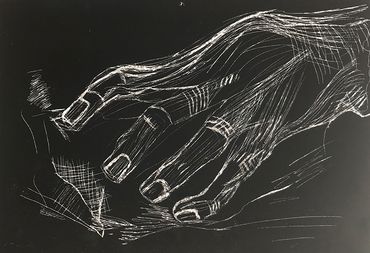 Nina moss Hand weiss auf schwarz 2