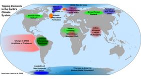 Unumkehrbare Anstiege der Meeresspiegel, dramatische Wetterereignisse nach Überschreiten sogenannter Kipppunkte? Nach einer Phase nur allmählich zunehmender Veränderungen gerät das System – oft durch geringe weitere Einflüsse – schlagartig in einen neuen, häufig unumkehrbaren Zustand. Aktuelle Computermodelle bilden das Zusteuern auf diese Tipping Points bislang nur unzureichend ab [Grafik: Kippelemente im Klimasystem der Erde, nach Lenton et al. (2008), CodeOne (Karte), DeWikiMan (Zusatzelemente), CC BY-SA 4.0, via Wikimedia Commons].