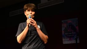 ICBM-Wissenschaftlerin Dr. Jutta Niggemann stellte bei "Hirn vom Hahn" die Getränkekarte der Tiefsee-Bar vor.