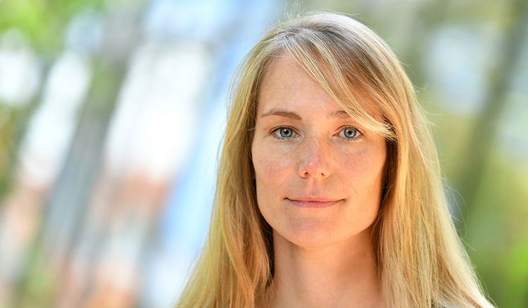 Portrait Mitarbeiterin Christina Passmann