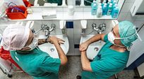 Klinik,  Du bist wichtig,  Izabela Mittwollen,  Adult,  Male,  Man,  Person