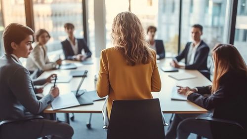 Weiterbildung "Führung und Kommunikation" Weiterbildung "Führung und Kommunikation"