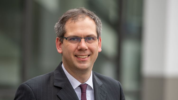 Portraitfoto von Herrn Neider