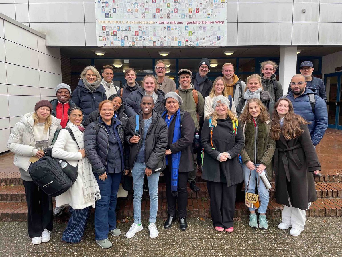 Teaching Across Borders Gruppenbild von Teaching Across Borders während der Winter School 2024