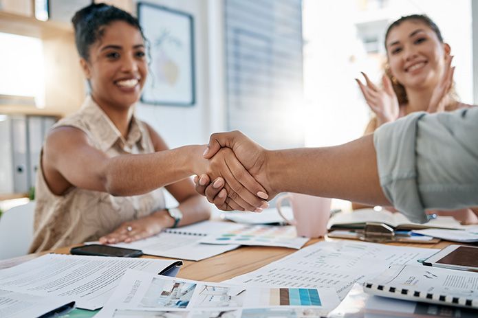 Weiterbildung in Innovationsmanagement und Entrepreneurship am C3L - Center für lebenslanges Lernen der Universität Oldenburg. Auf dem Bild ist ein Vorstellungsgespräch zu erkennen.