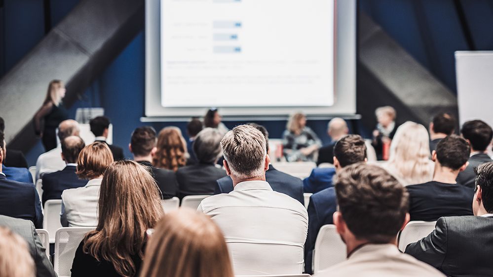DAS Bildungsmanagement und -technologien DAS Bildungsmanagement und -technologien