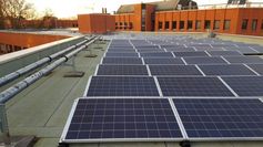 PV-Anlage auf dem Dach von Gebäude W01-