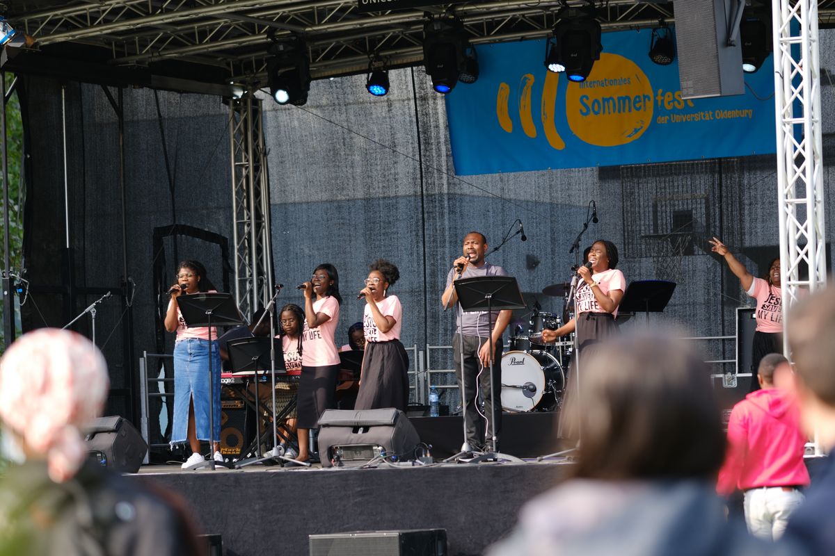 Internationales Sommerfest 2024: Bandauftritt