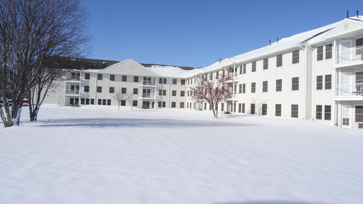 Wohnheim außerhalb des Campus: McFadden Hall