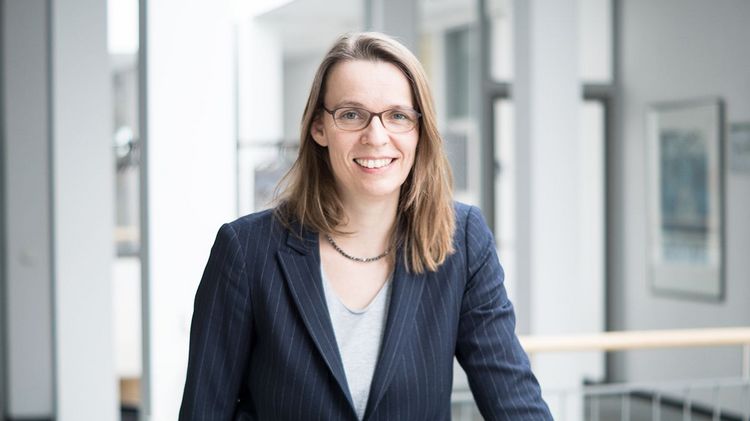 Portraitfoto von Astrid Nieße