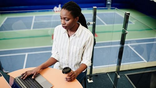Weiterbildung "Nationales und internationales Sport- und Verbandsrecht" Weiterbildung "Nationales und internationales Sport- und Verbandsrecht"