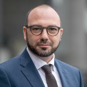 Porträtfoto von Professor Doktor Basil el Jundi. 