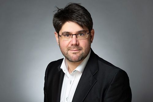 Dr. Ruggero Capperucci