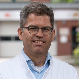 Portrait image of Mark Ellrichmann
